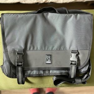 Chrome Industries UNISEX CONWAY WELTERWEIGHT MESSENGER BAG